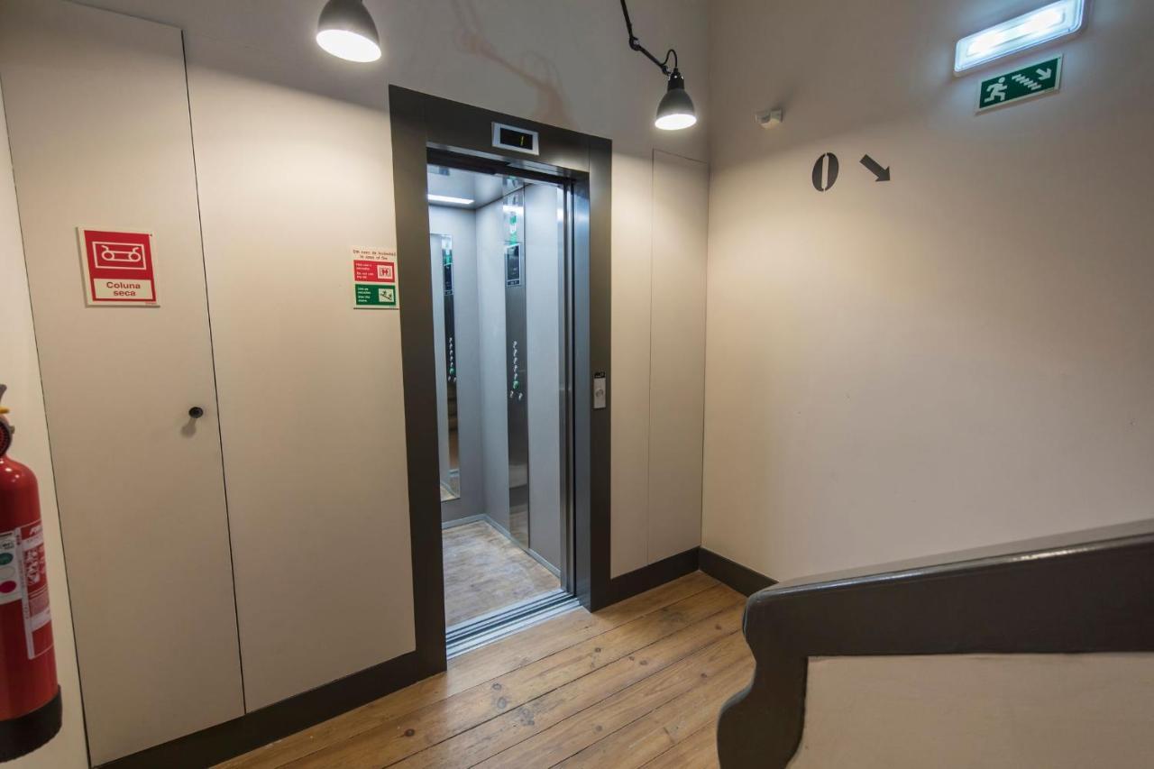 Lovelystay - 3 Bedroom Downtown Wonderwall ลิสบอน ภายนอก รูปภาพ